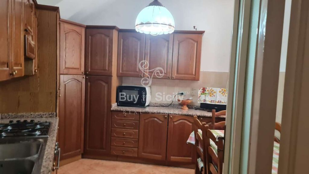 Property photo 3 of 9 <Alttext/>