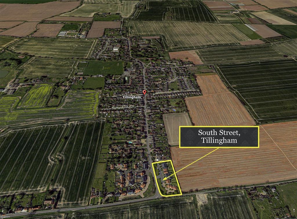 Property photo 2 of 17 Site Plan