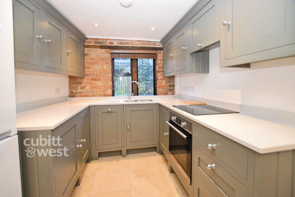 Property photo 2 of 8 55d0d605-Dsc_3570