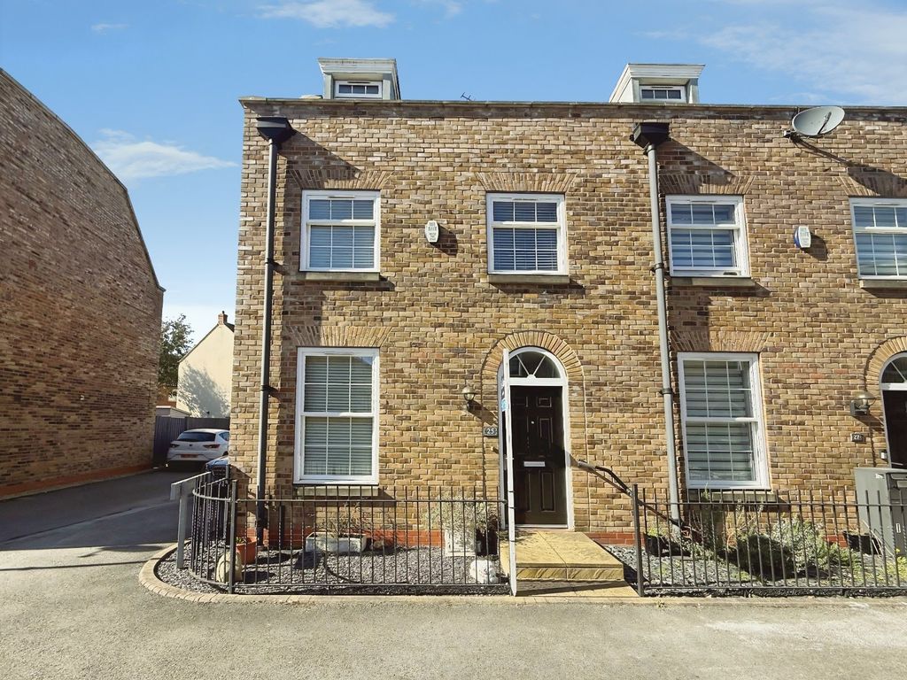 Property photo 1 of 14 Front Elevation