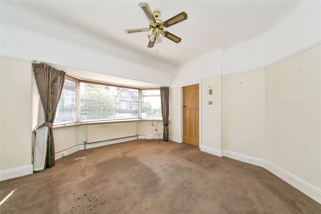 Property photo 2 of 19 Picture No. 05