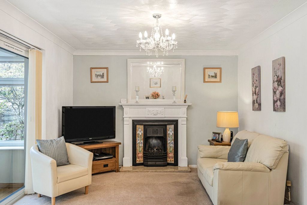 Property photo 3 of 24 Picture No. 11
