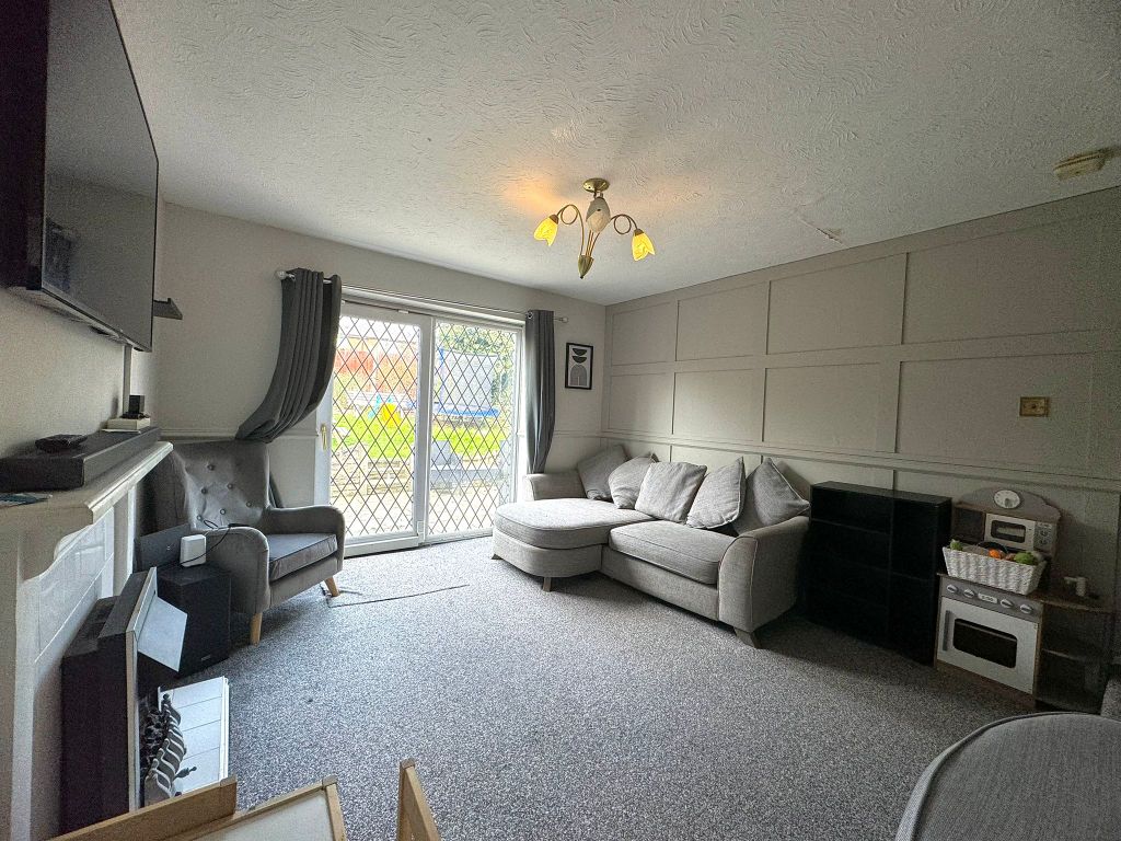 Property photo 3 of 13