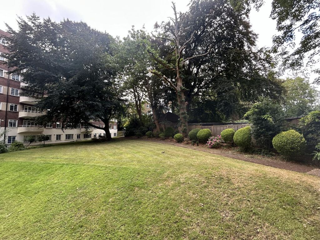 Property photo 2 of 12 Rear Garden