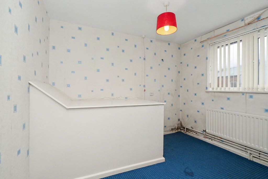 Property photo 2 of 12 5 Newport Mews, Farnworth, Bolton, Greater Manchester, Bl4 9BA