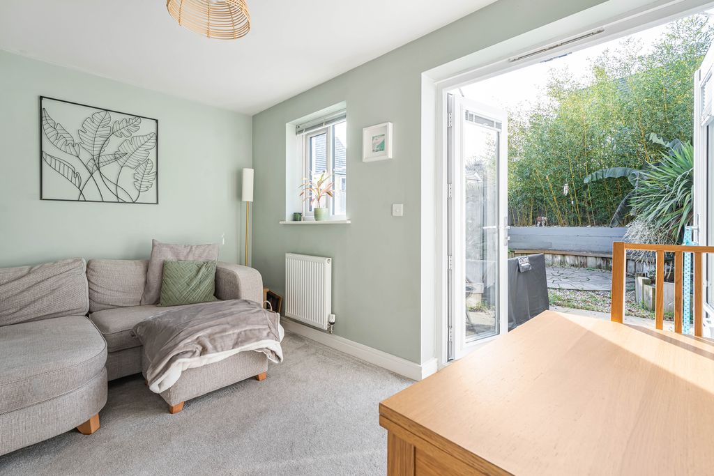 Property photo 3 of 15