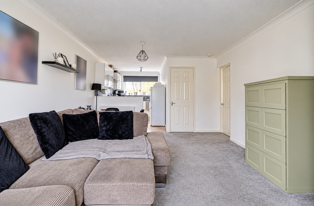 Property photo 3 of 11 Open Plan