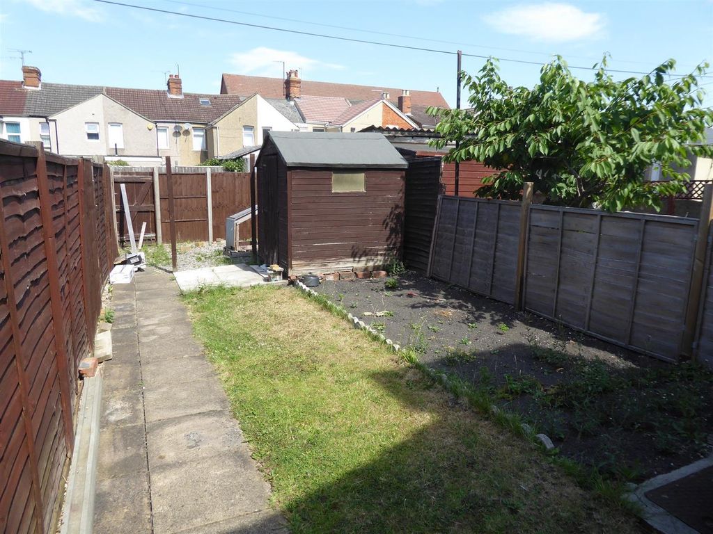Property photo 2 of 11