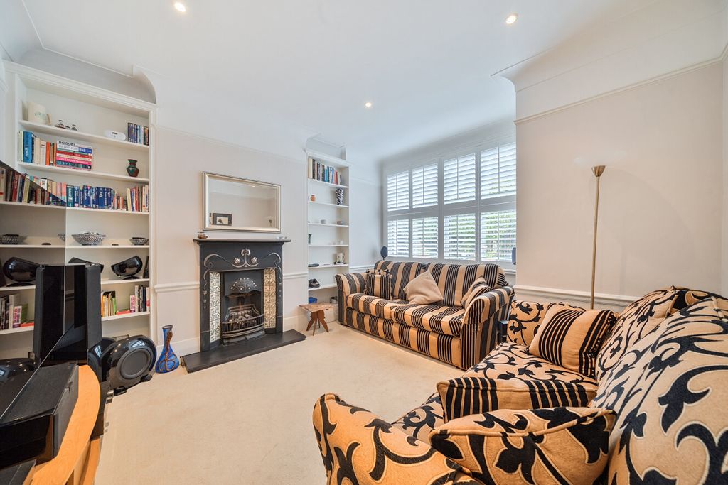 Property photo 2 of 11 1476733-1-6A2Afcf...