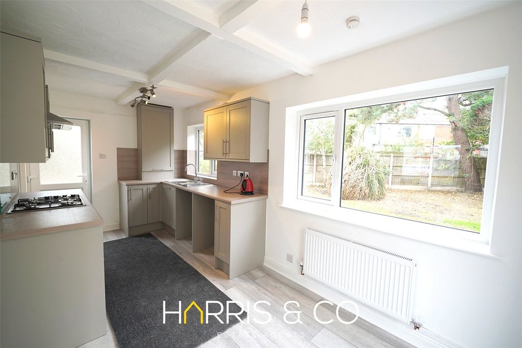 Property photo 3 of 16 Picture No. 03