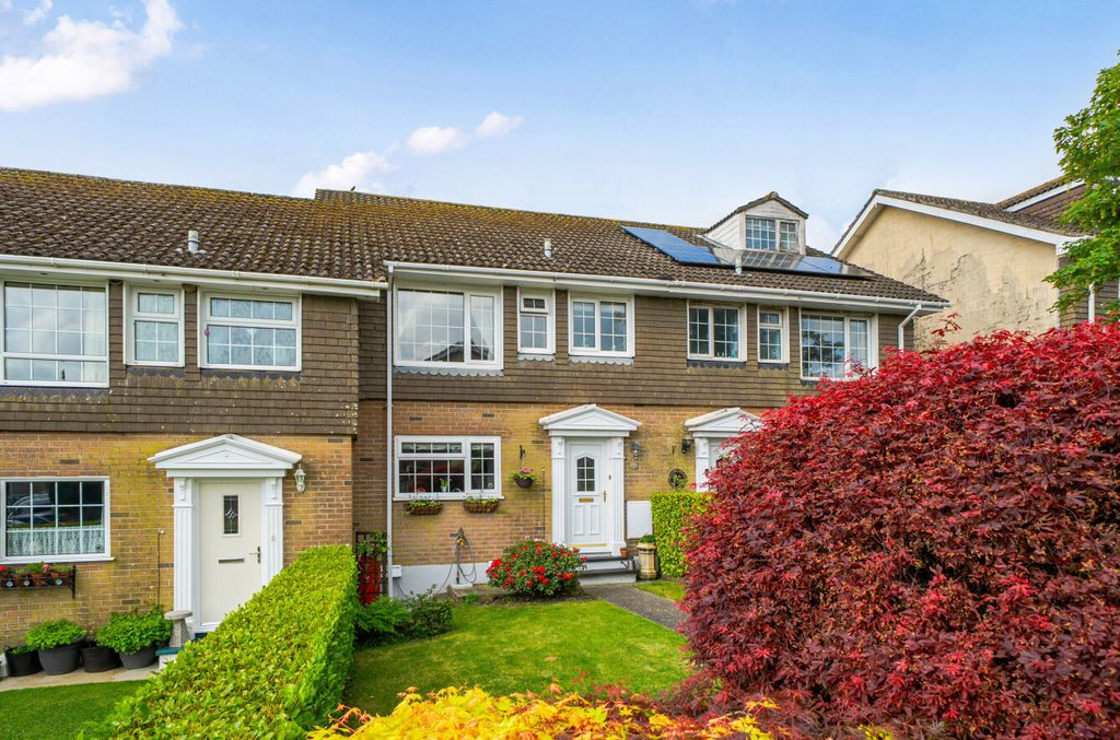 Property photo 1 of 14 1455566-8-69Fe04B...