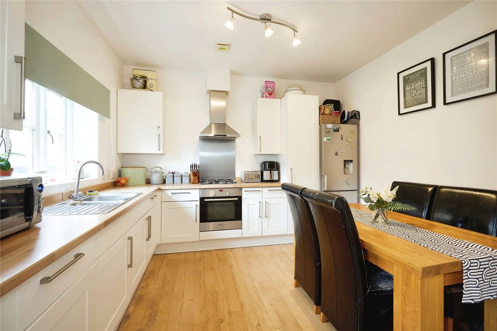 Property photo 3 of 16 Picture No. 03