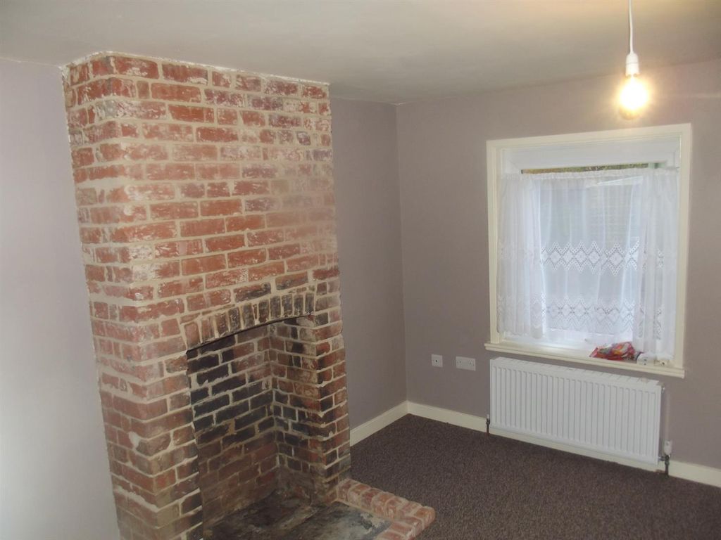 Property photo 2 of 4