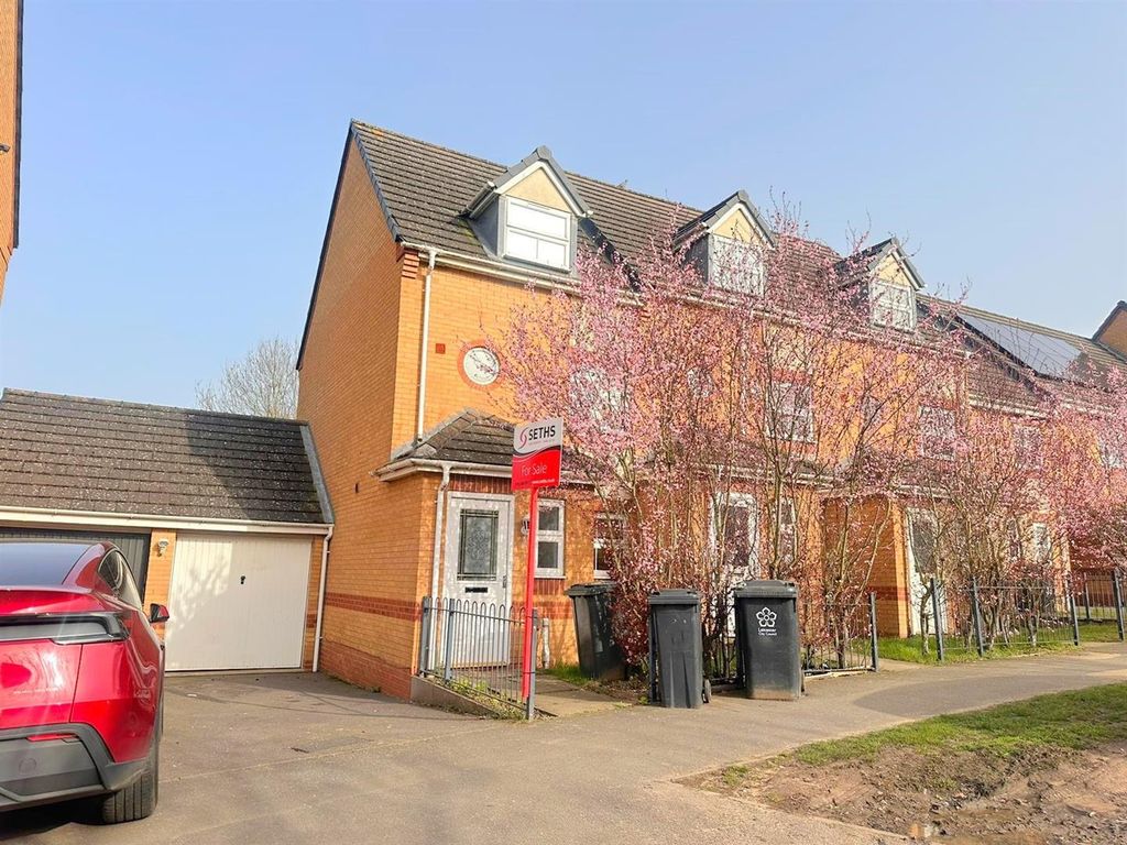 Property photo 1 of 12 Front