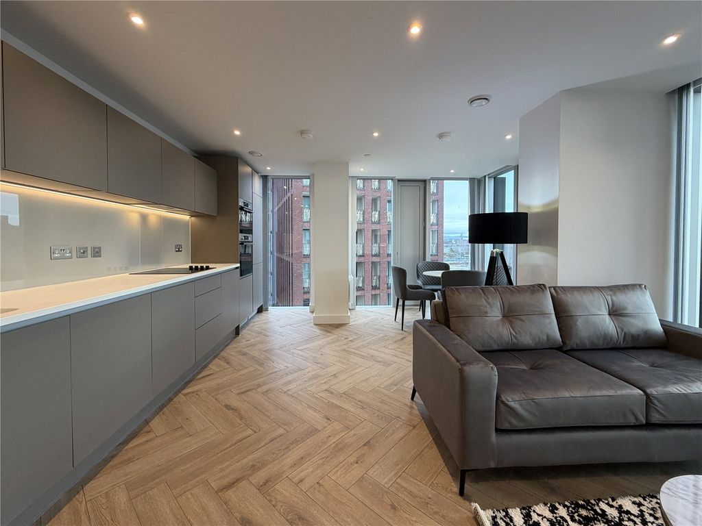 Property photo 3 of 24 Picture No. 08