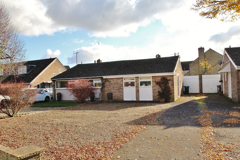 Property photo 1 of 11