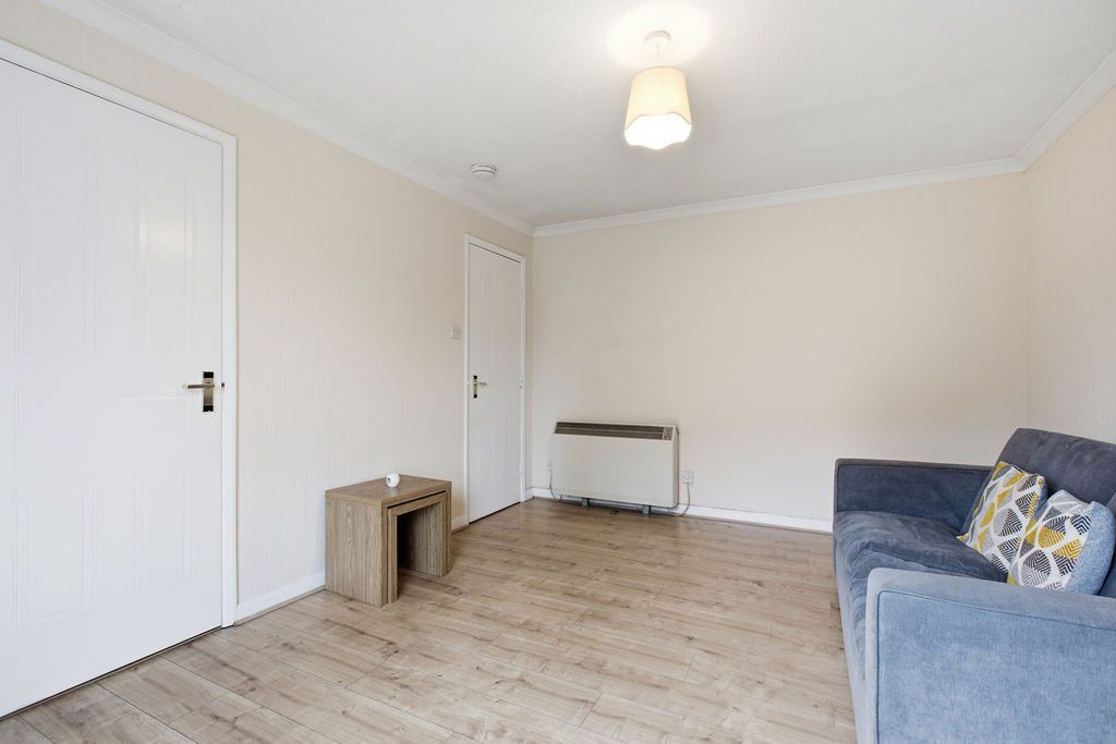 Property photo 3 of 11 Picture No. 15