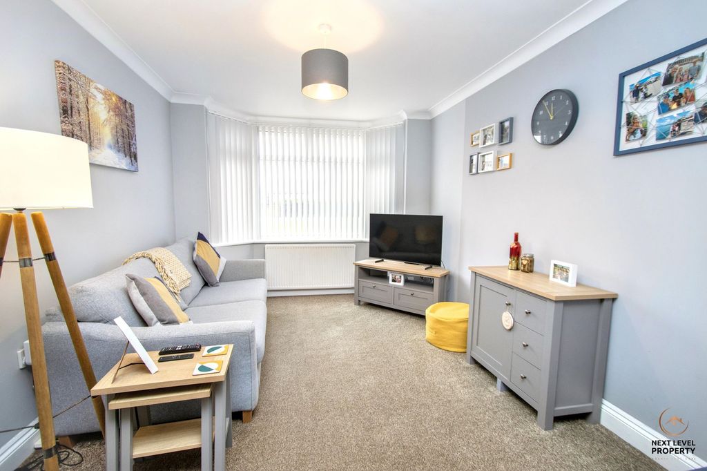 Property photo 2 of 15