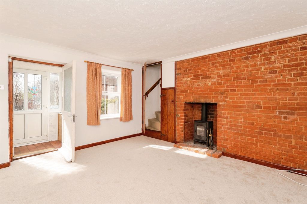 Property photo 2 of 15