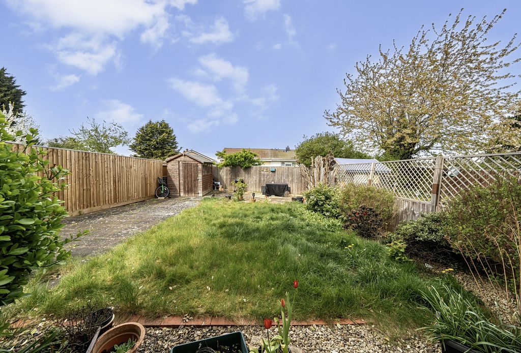 Property photo 1 of 10 1441437-24-69d795...