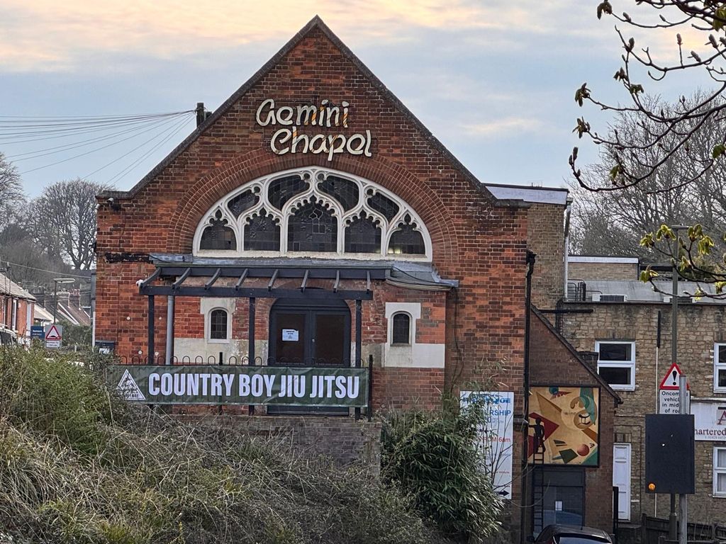 Property photo 2 of 12 Gemini Chapel Front