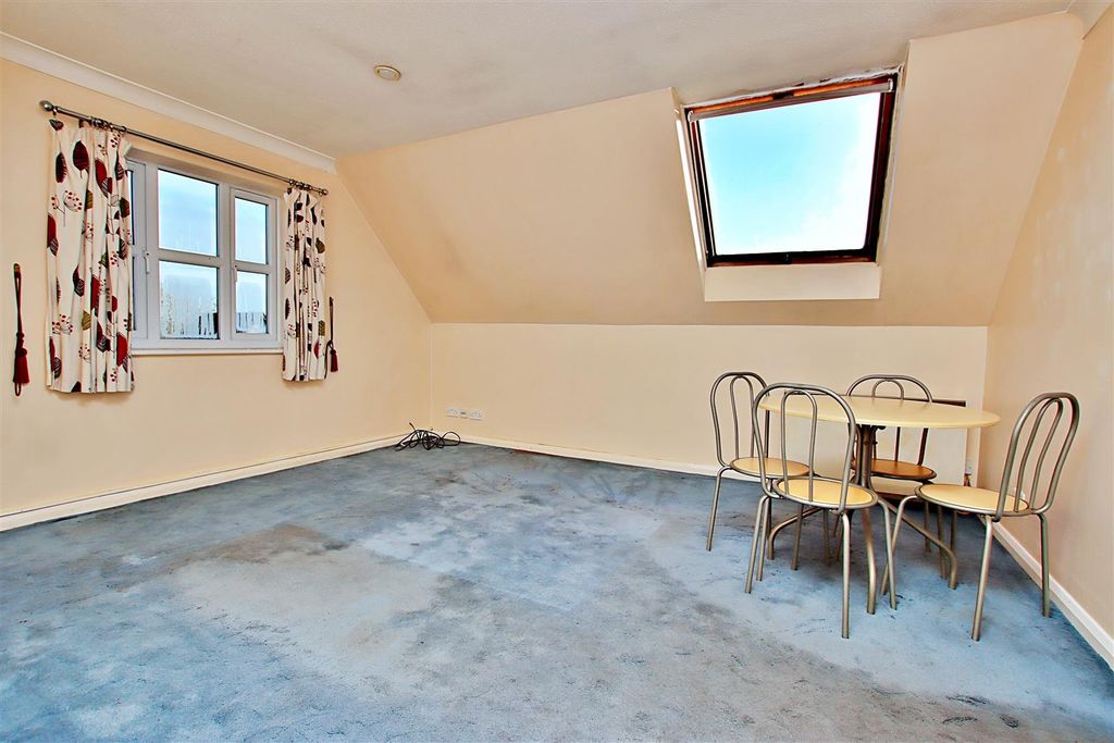 Property photo 2 of 7 Img_8511.Jpg