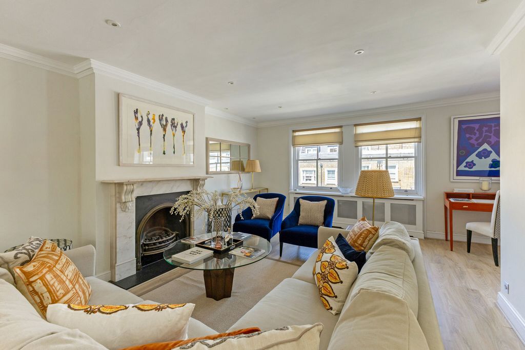 Property photo 1 of 18 Reception Room