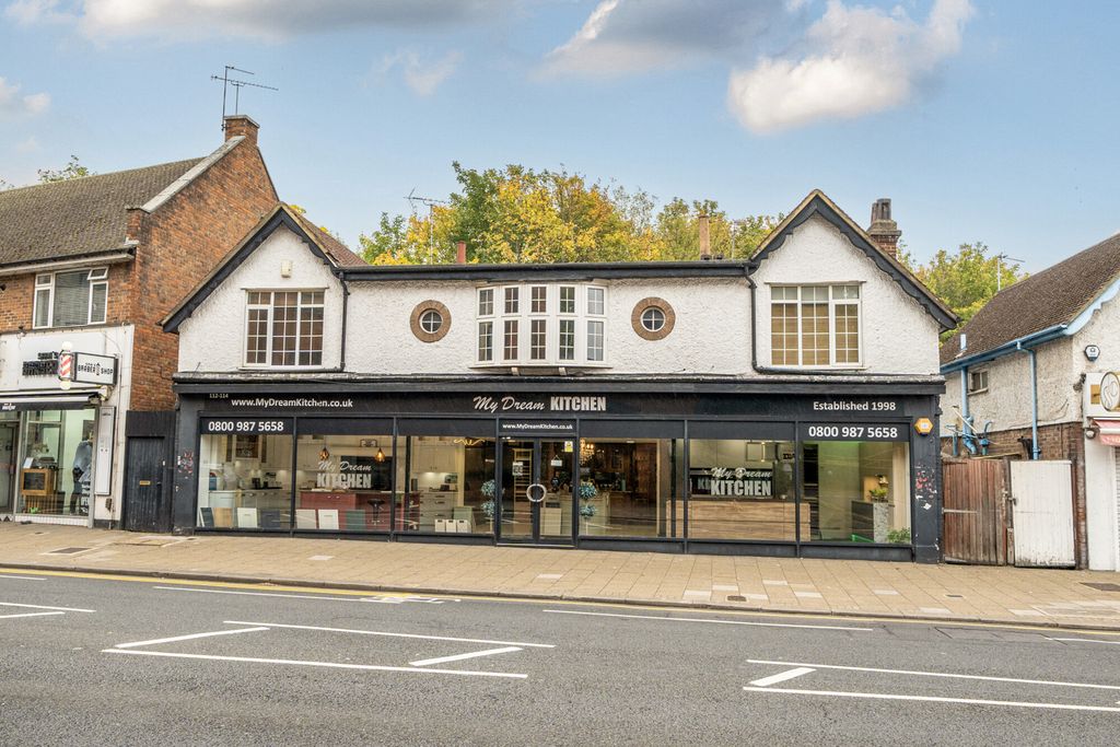 Additional image 11 of 3 bed flat for saleMarsh Road, Pinner, Middlesex HA5