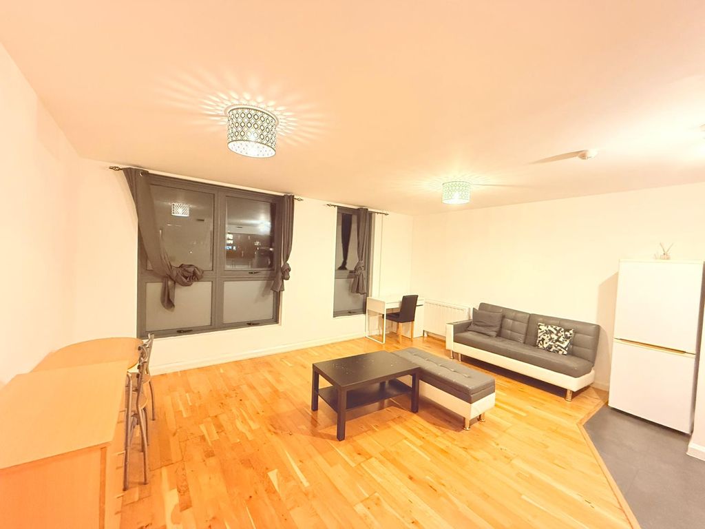 Property photo 2 of 5