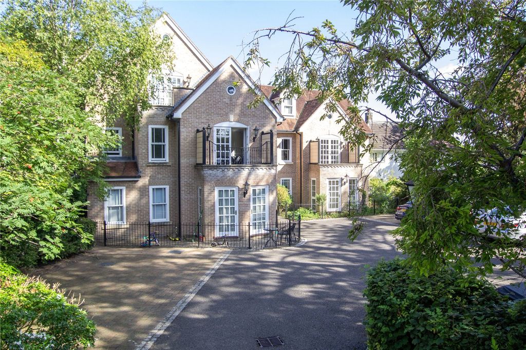 Property photo 1 of 12 Front View