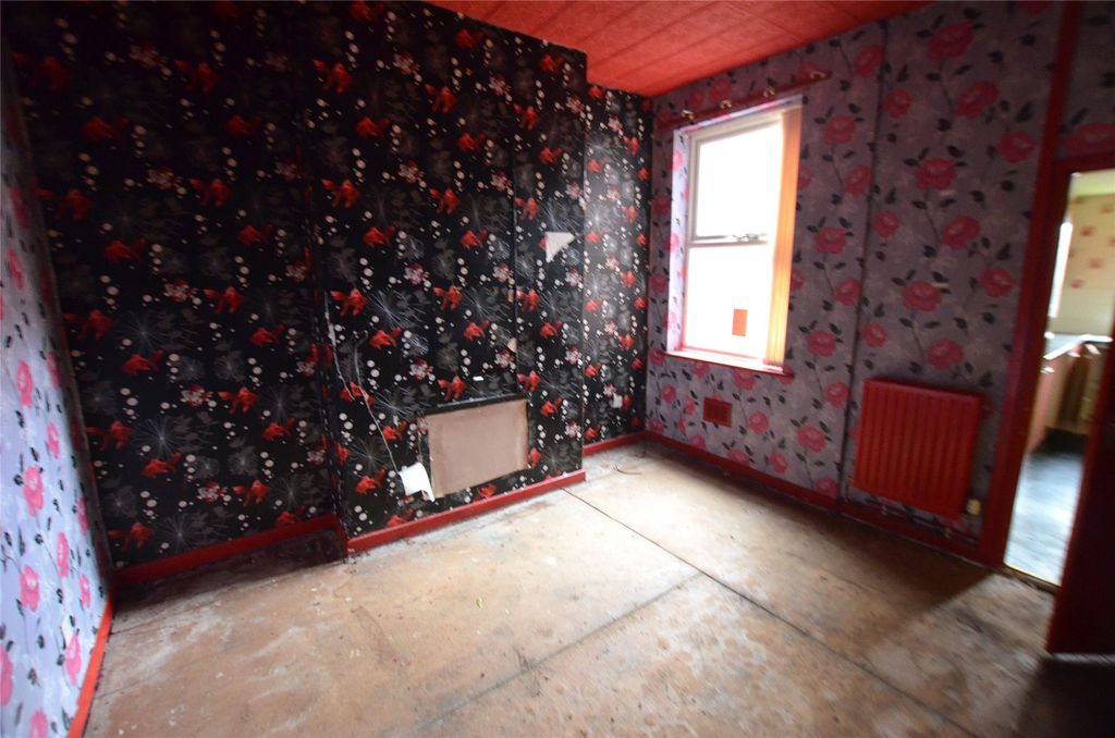 Property photo 3 of 8 Picture No. 07