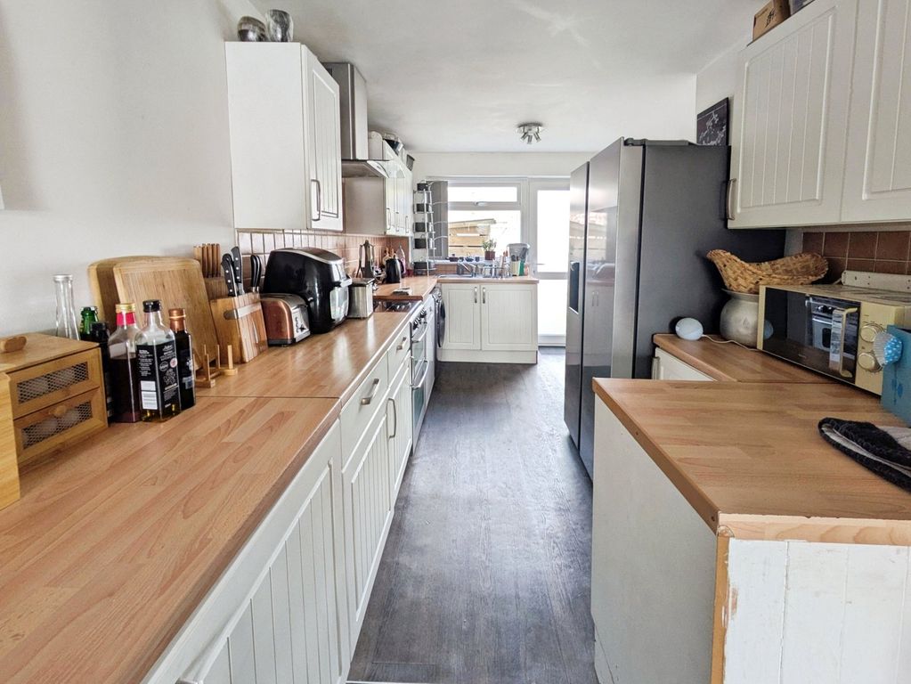 Property photo 3 of 11 Picture No. 08