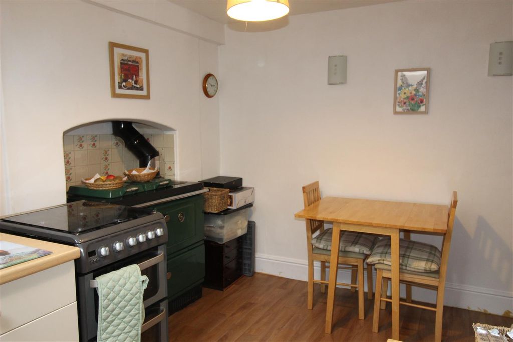 Property photo 3 of 10 Img_2205.Jpg