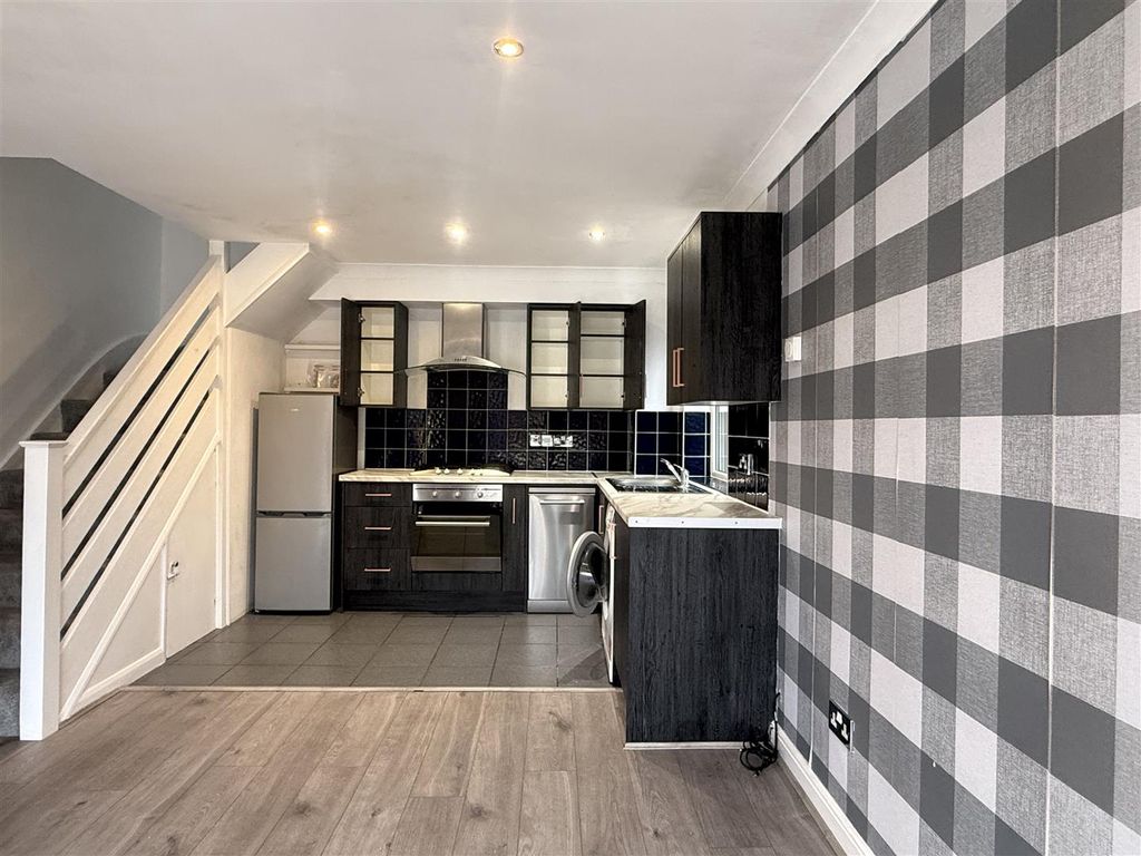 Property photo 3 of 8 Img_0221.Jpeg