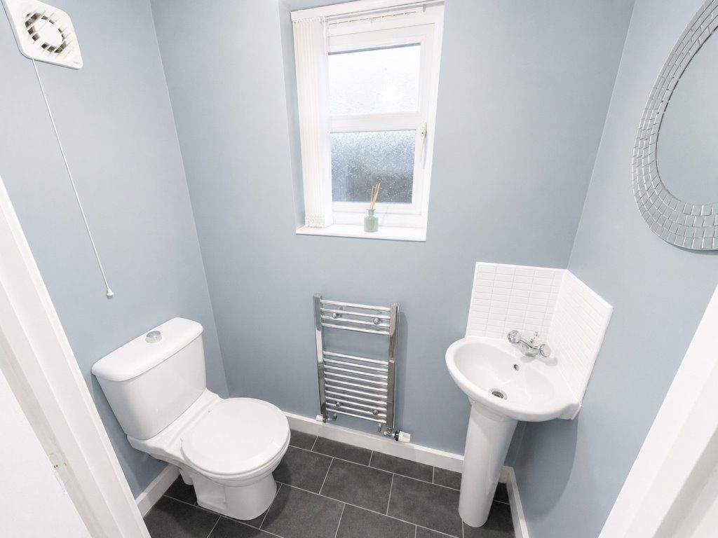 Property photo 3 of 16