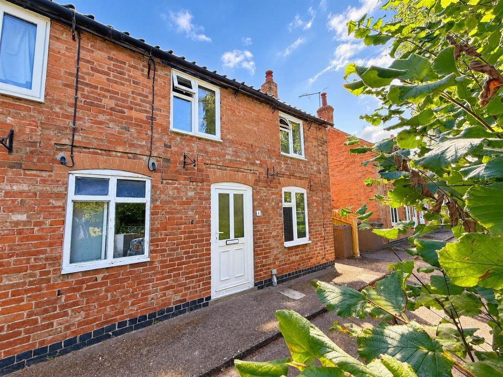 Property photo 1 of 18 Front 2.Jpg