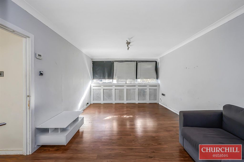 Property photo 2 of 15 2