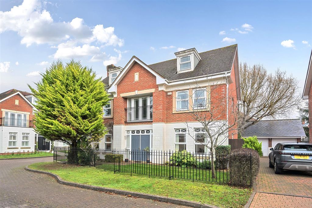 Property photo 1 of 29 1392965-1-694919cd1Cf7F.Jpg