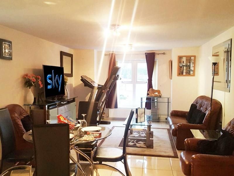 Property photo 2 of 9