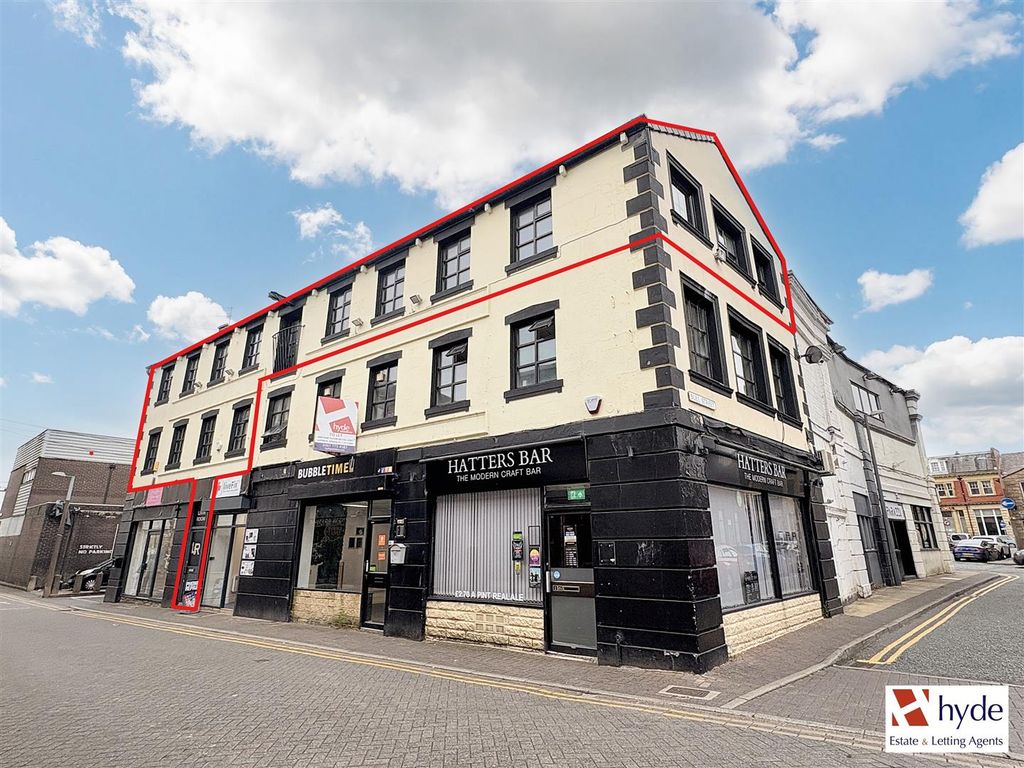 Property photo 1 of 13 External Edged In Red.Jpg
