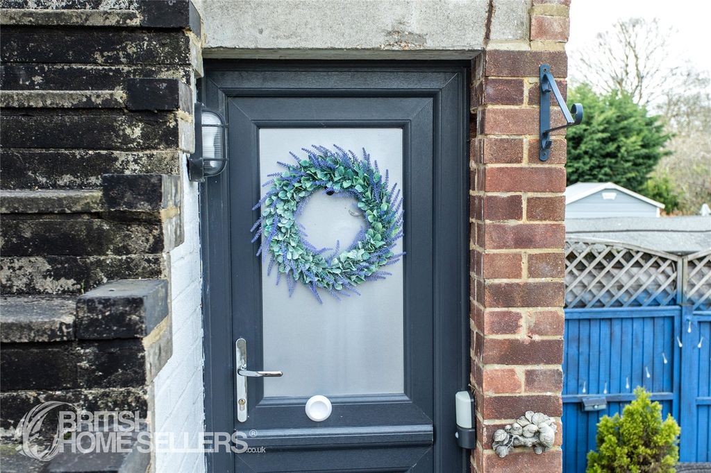 Property photo 1 of 23 Picture No. 10