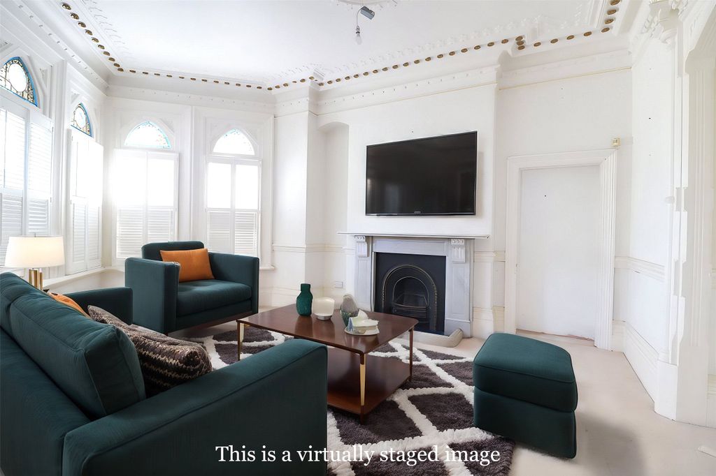 Property photo 3 of 22 Picture No. 27