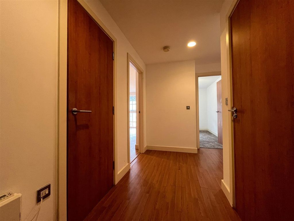 Property photo 2 of 14 Image 2025-07-08 At 11.49.28.Jpeg