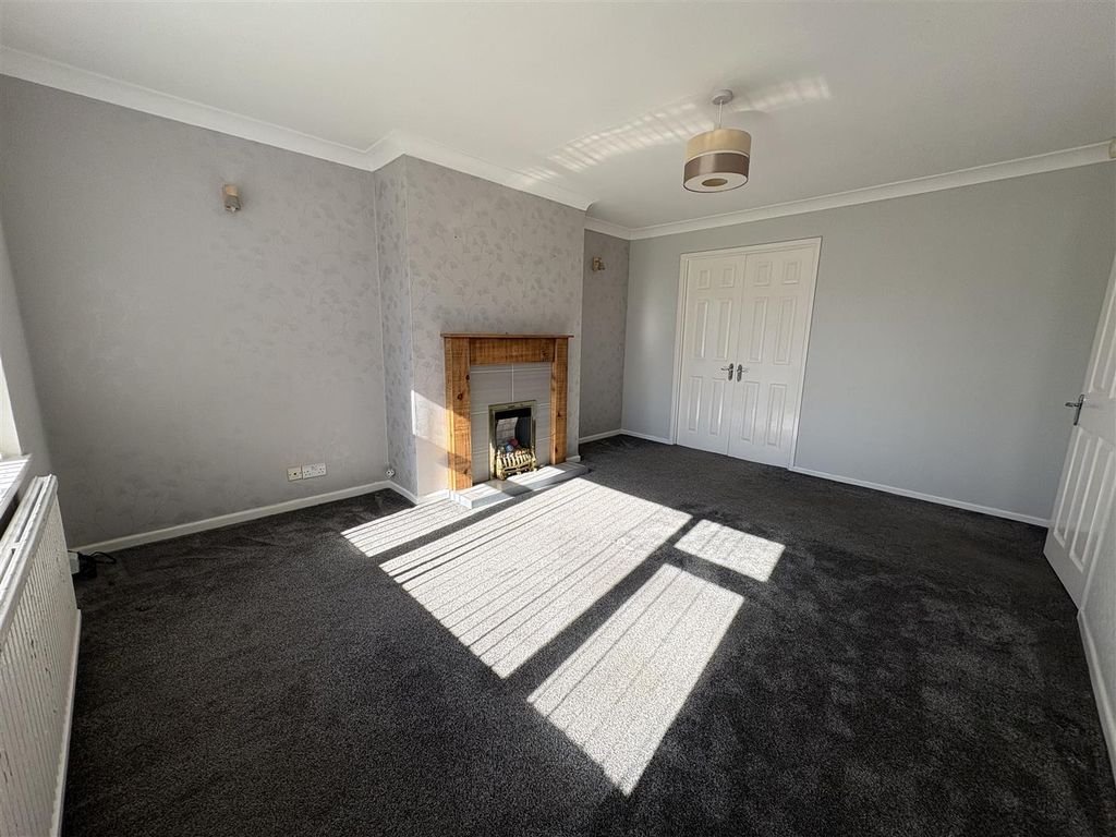 Property photo 2 of 15 Img_1324.Jpeg