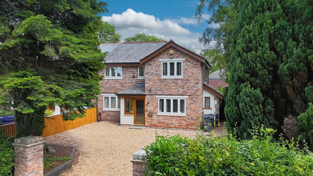 Property photo 1 of 33