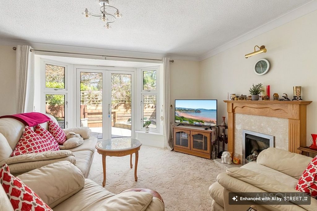 Property photo 2 of 30