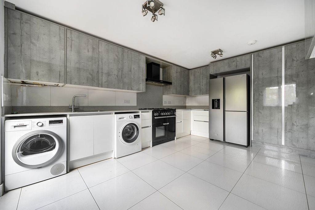 Property photo 2 of 16 1510678 (11).Jpg