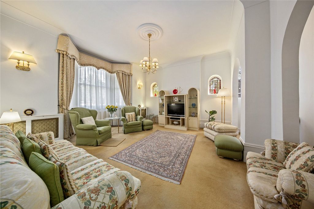 Property photo 2 of 12 Picture No. 26