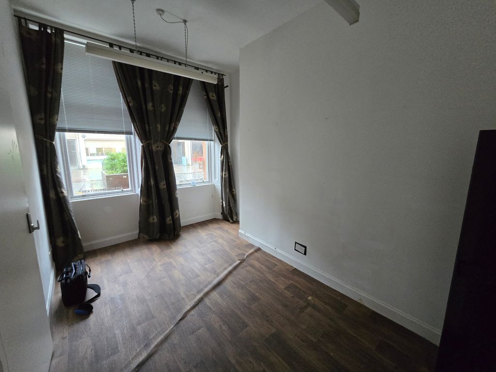 Property photo 2 of 9 2