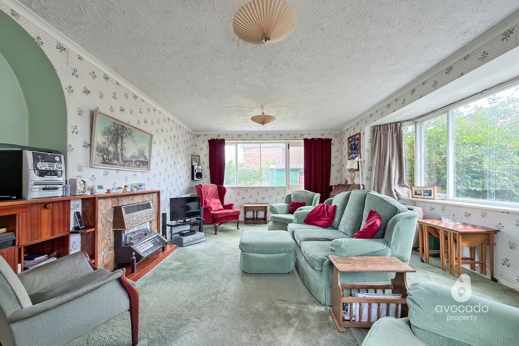 Property photo 3 of 15 5168003